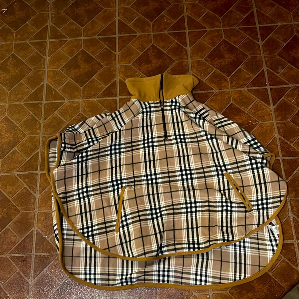 Good condition and cute color